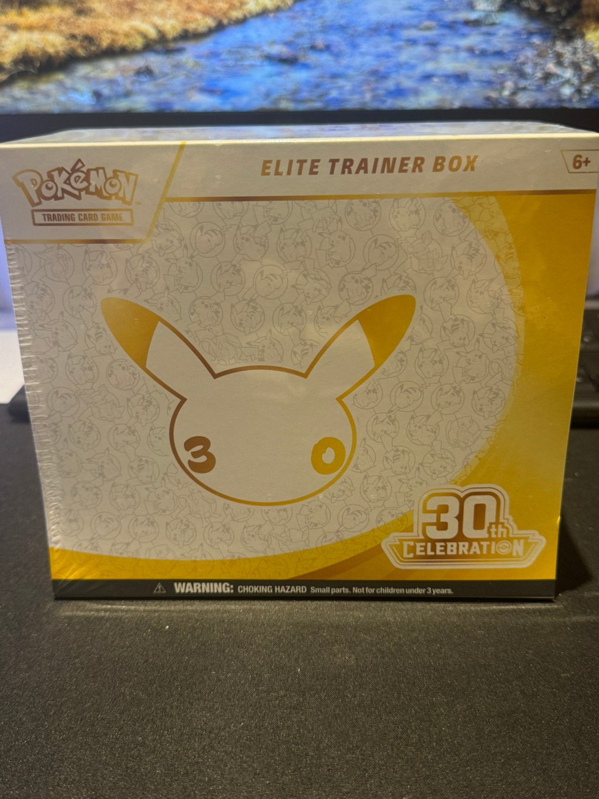 La célébration des 30 ans de Pokemon ETB est scellée, Enlèvement, Neuf