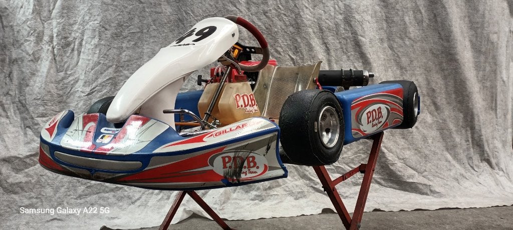 Gillard chassis met origineel Honda GX270, Enlèvement ou Envoi, Comme neuf, Kart