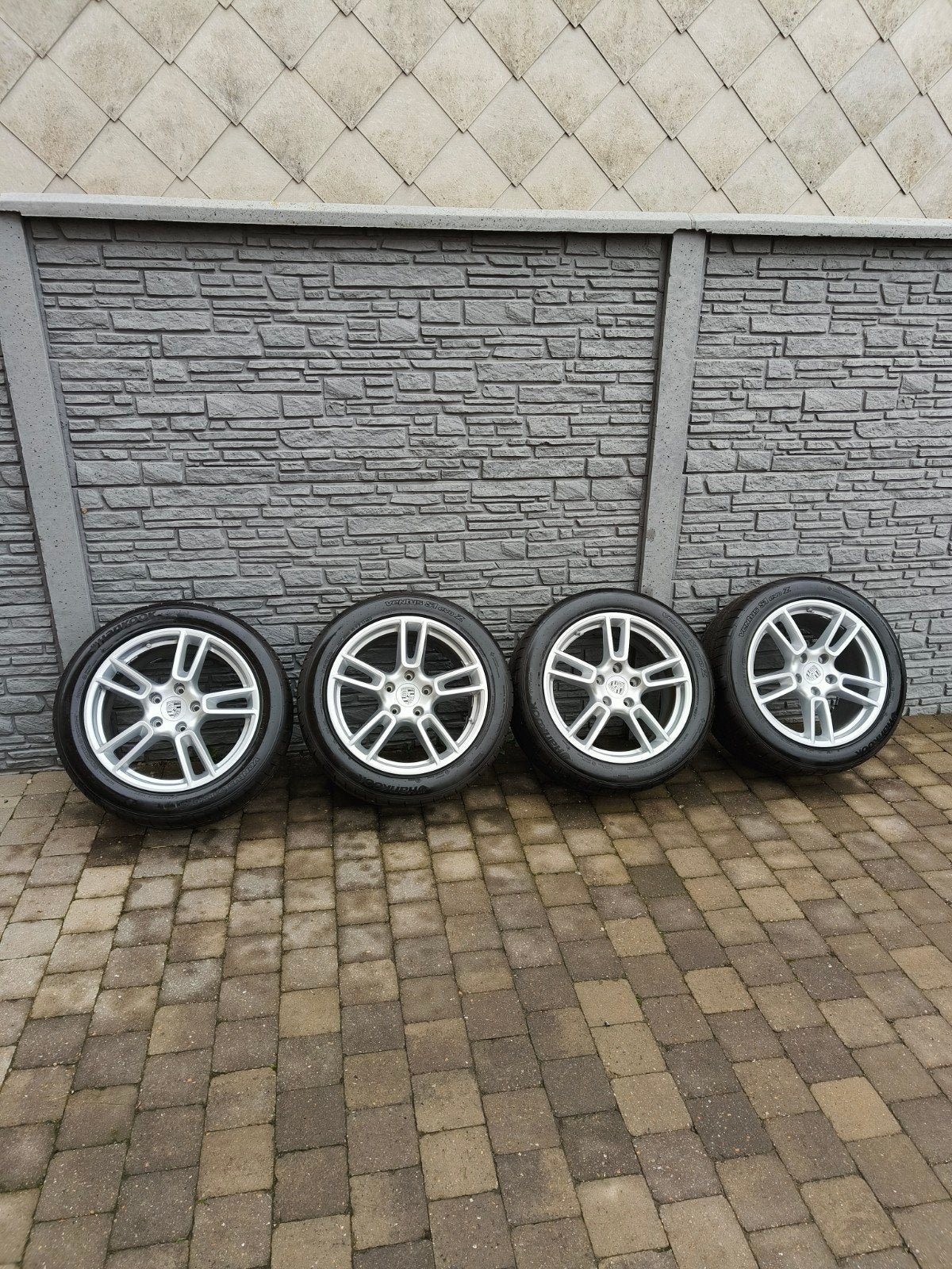 nieuwe 19 inch Porsche velgen, Ophalen of Verzenden, 19 inch, Band(en)