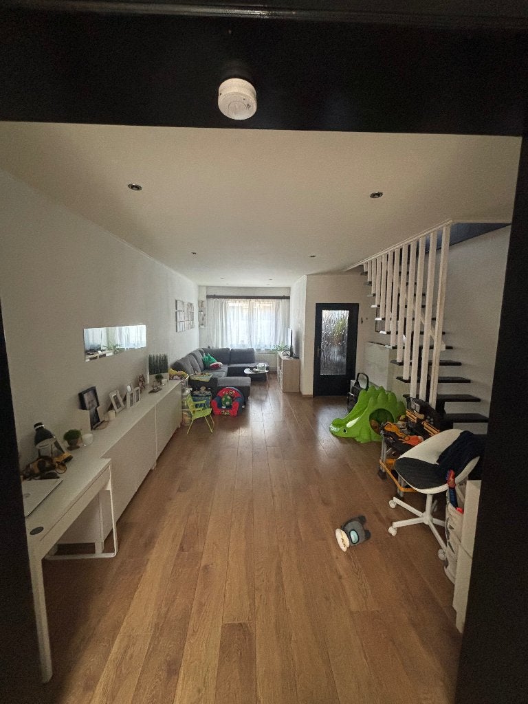 Huis te koop in hoboken met 2kmrs 100bewoonbare oppervlakte, 100 m², Tot 200 m², Antwerpen (stad), 2 kamers