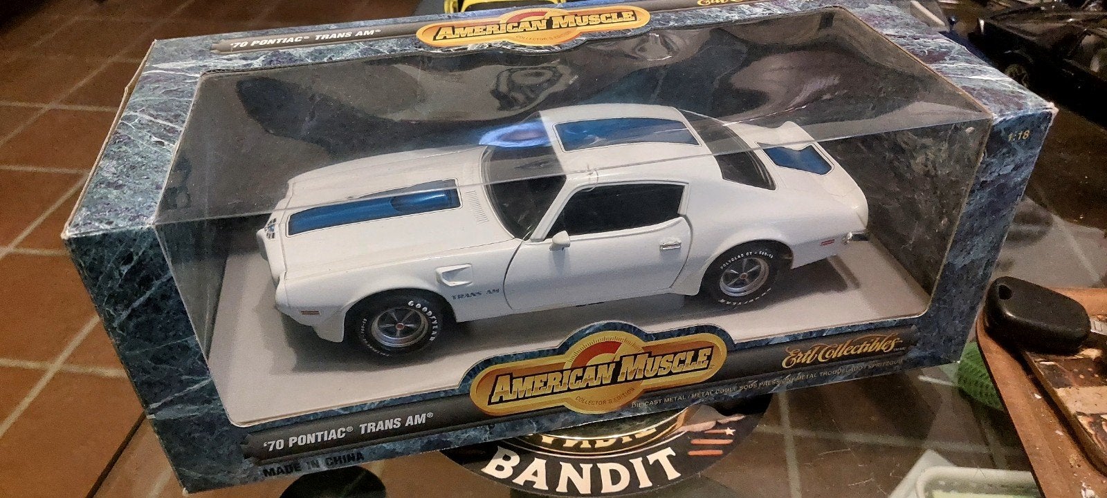 Pontiac Firebird neuf avec ovp ertl, Enlèvement ou Envoi, Voiture, ERTL