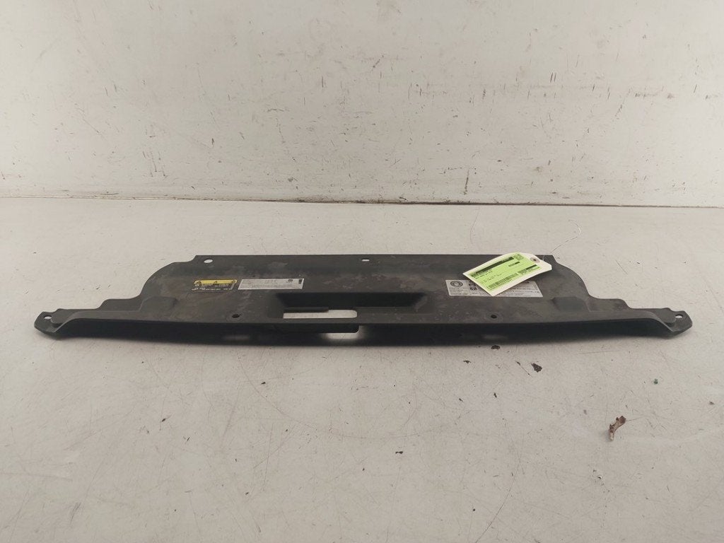CACHE SOUS MOTEUR Seat Arona (KJX) (|6F9853655A|), Autos : Pièces & Accessoires, Seat Deutschland GmbH, Service@seat.de, Utilisé