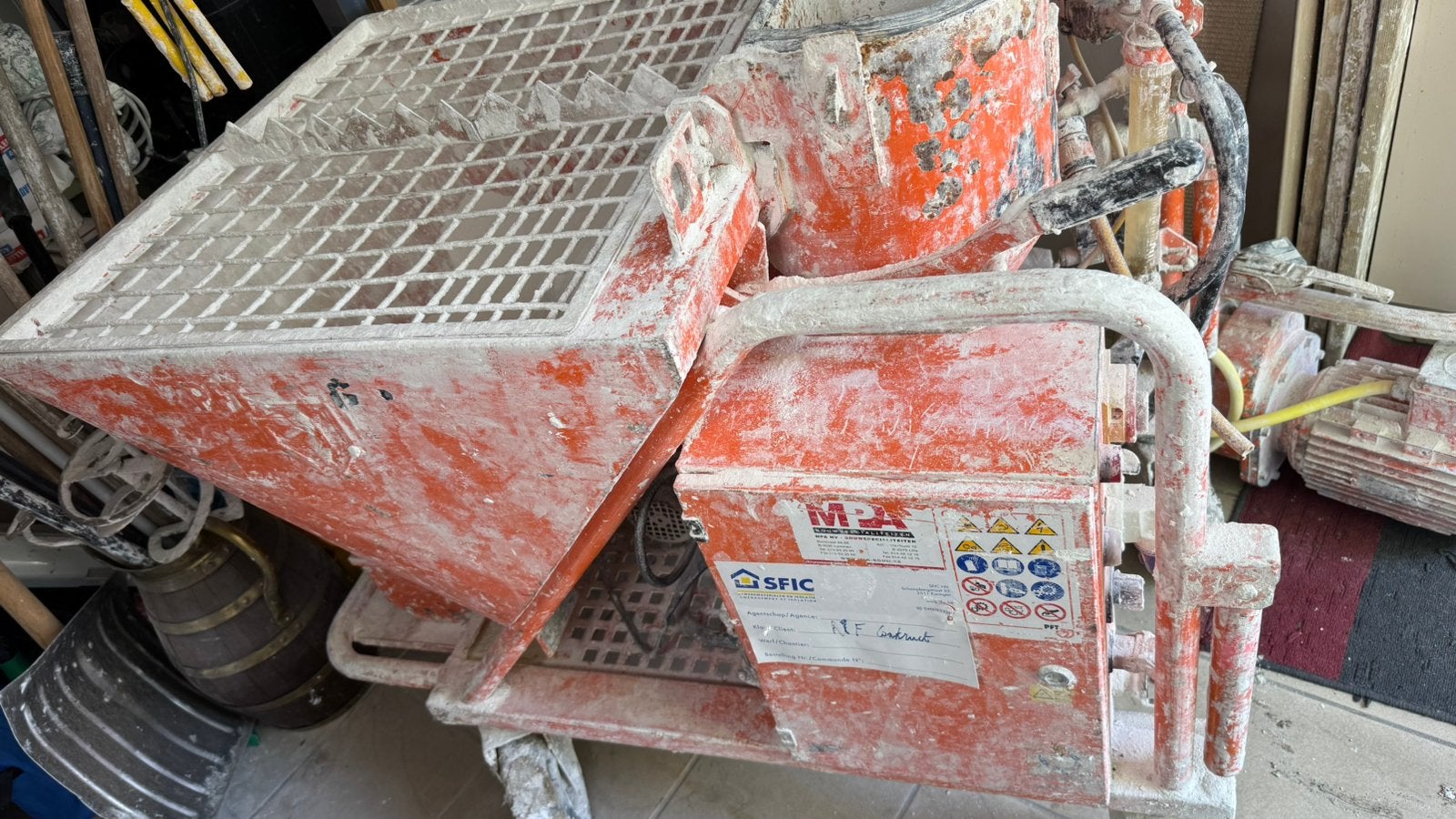 Machine Plafonagem  g54, Doe-het-zelf en Bouw, Transportwagens, Ophalen, Zo goed als nieuw