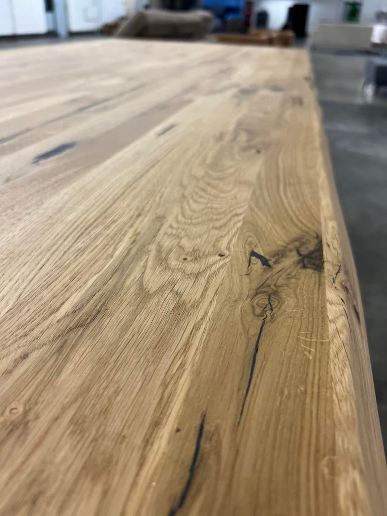 Table à manger entièrement en chêne massif  - neuve, Enlèvement ou Envoi