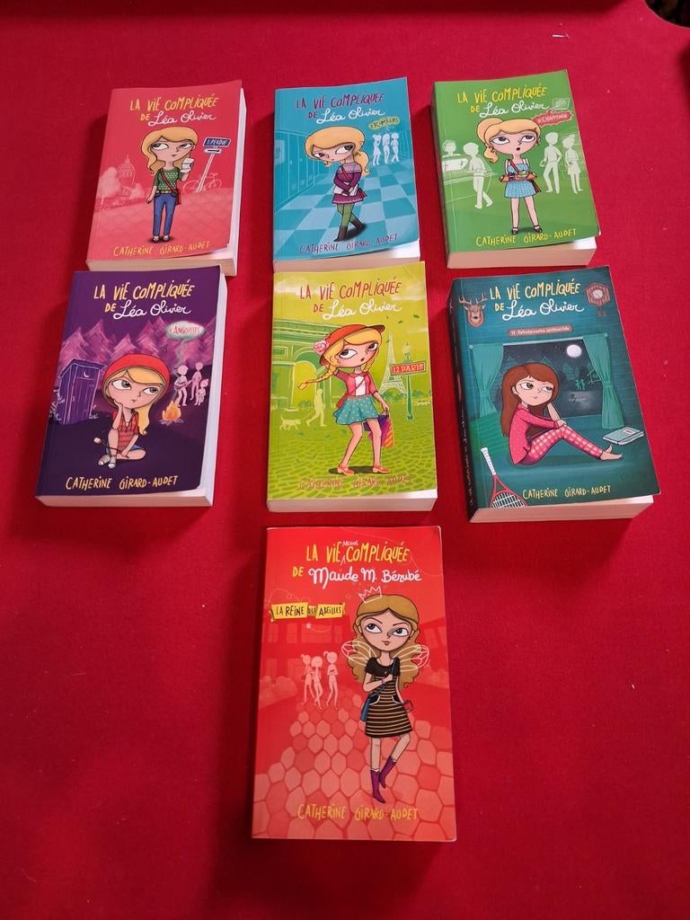 Lot de 7 livres Léa Olivier, Enlèvement