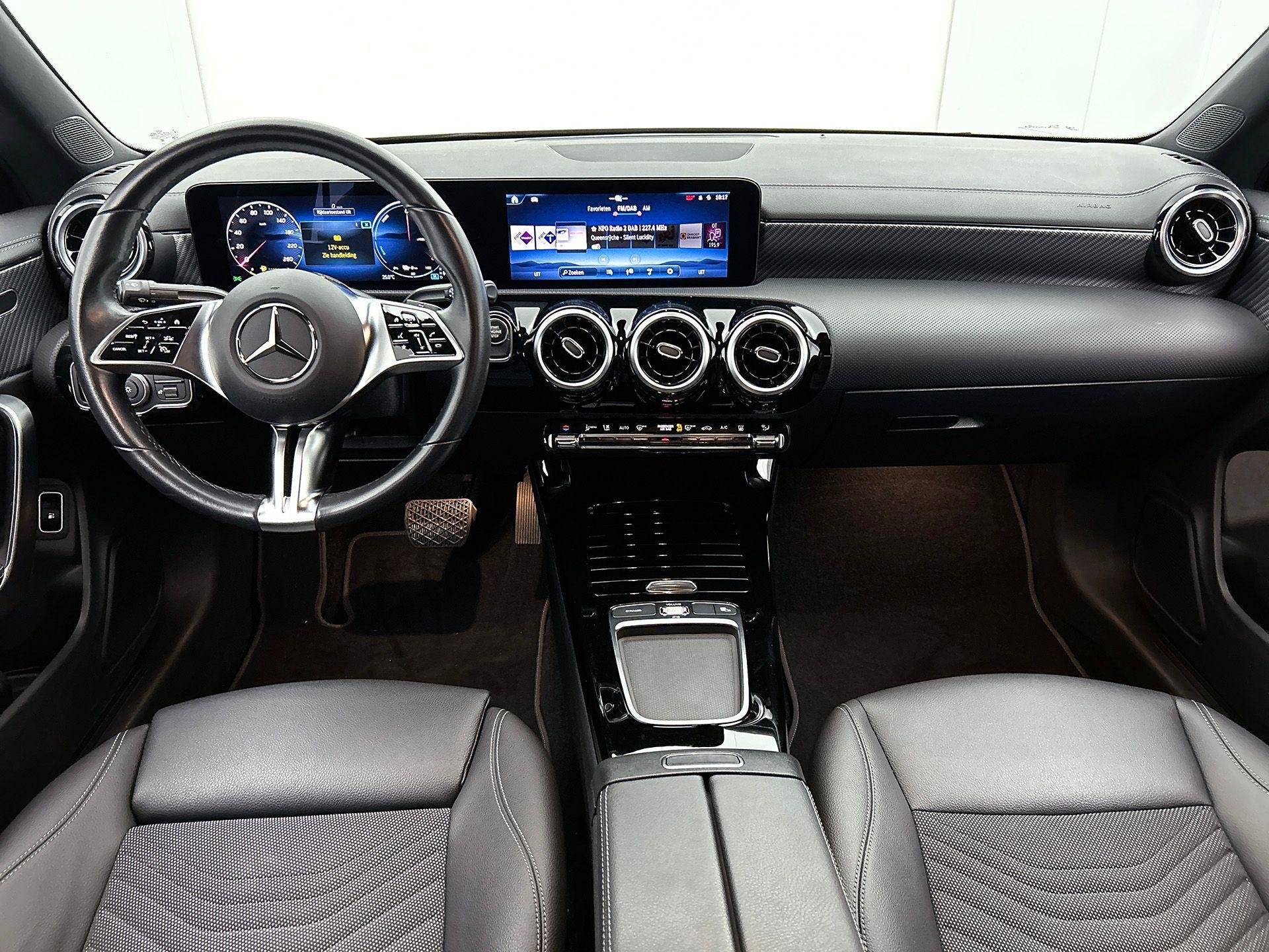 Mercedes-Benz CLA-klasse 250 e Coupé Business Line | Verwar, Auto's, Stof, Gebruikt, 4 cilinders, 16 kWh