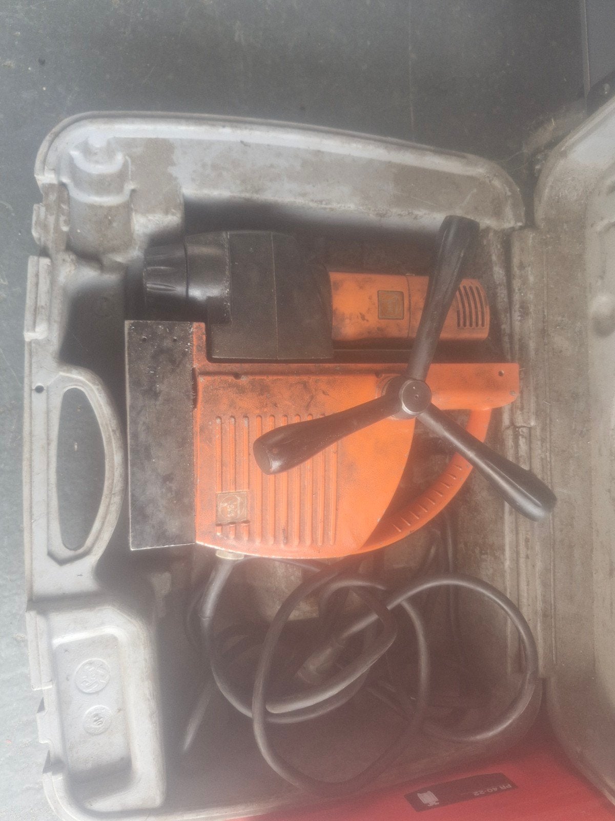 magneet boor, Ophalen