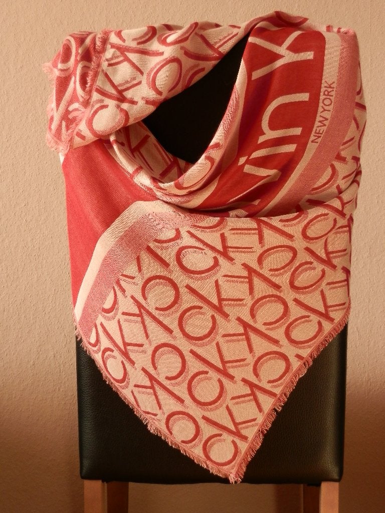 Calvin Klein sjaal., Kleding | Dames, Mutsen, Sjaals en Handschoenen, Zo goed als nieuw, Sjaal, Ophalen of Verzenden