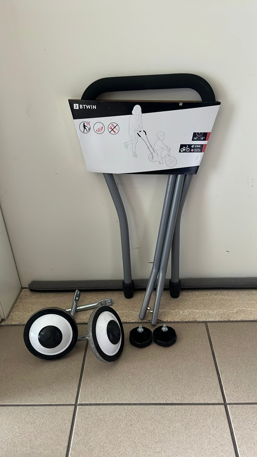 B'TWIN (Decathlon) Duwstang + Zijwieltjes, Doe-het-zelf en Bouw, Transportwagens, Zo goed als nieuw, Ophalen