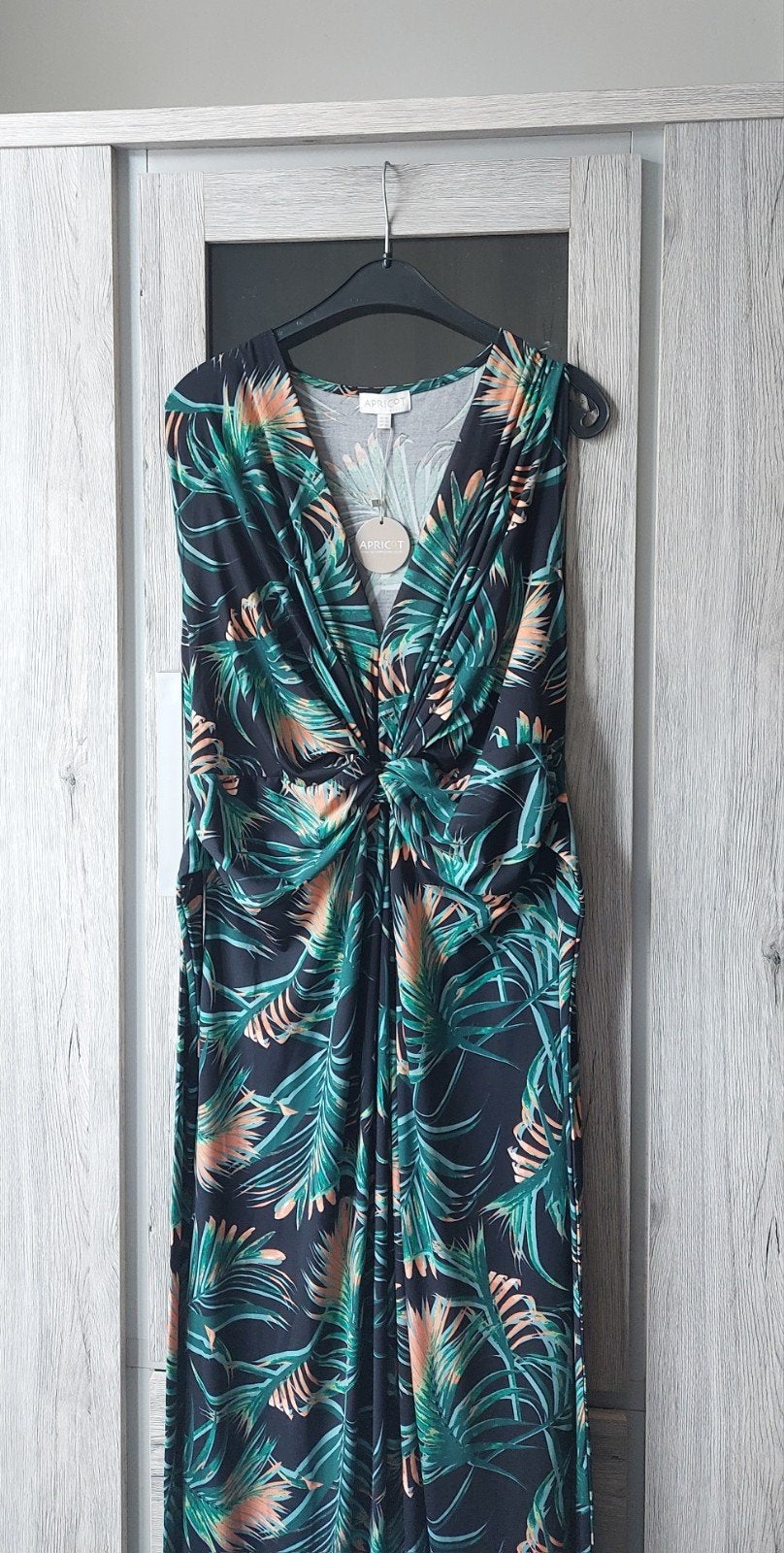 Robe longue Apricot taille 52 neuve avec étiquette, Ophalen, Jurk, Nieuw, Apricot