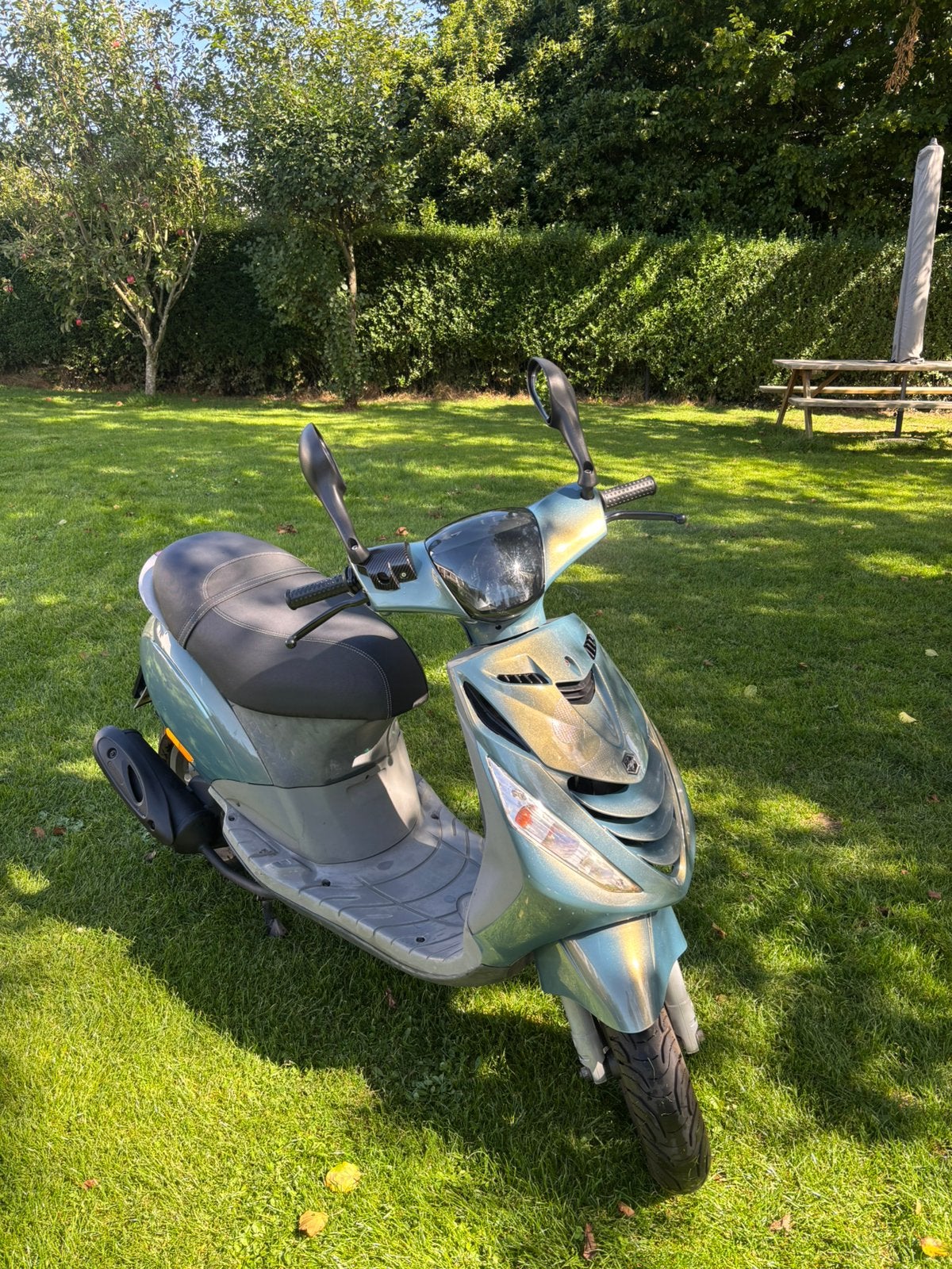 Piaggo zip - 50 cc, 4 temps, Vélos & Vélomoteurs, Enlèvement, Comme neuf, Zip