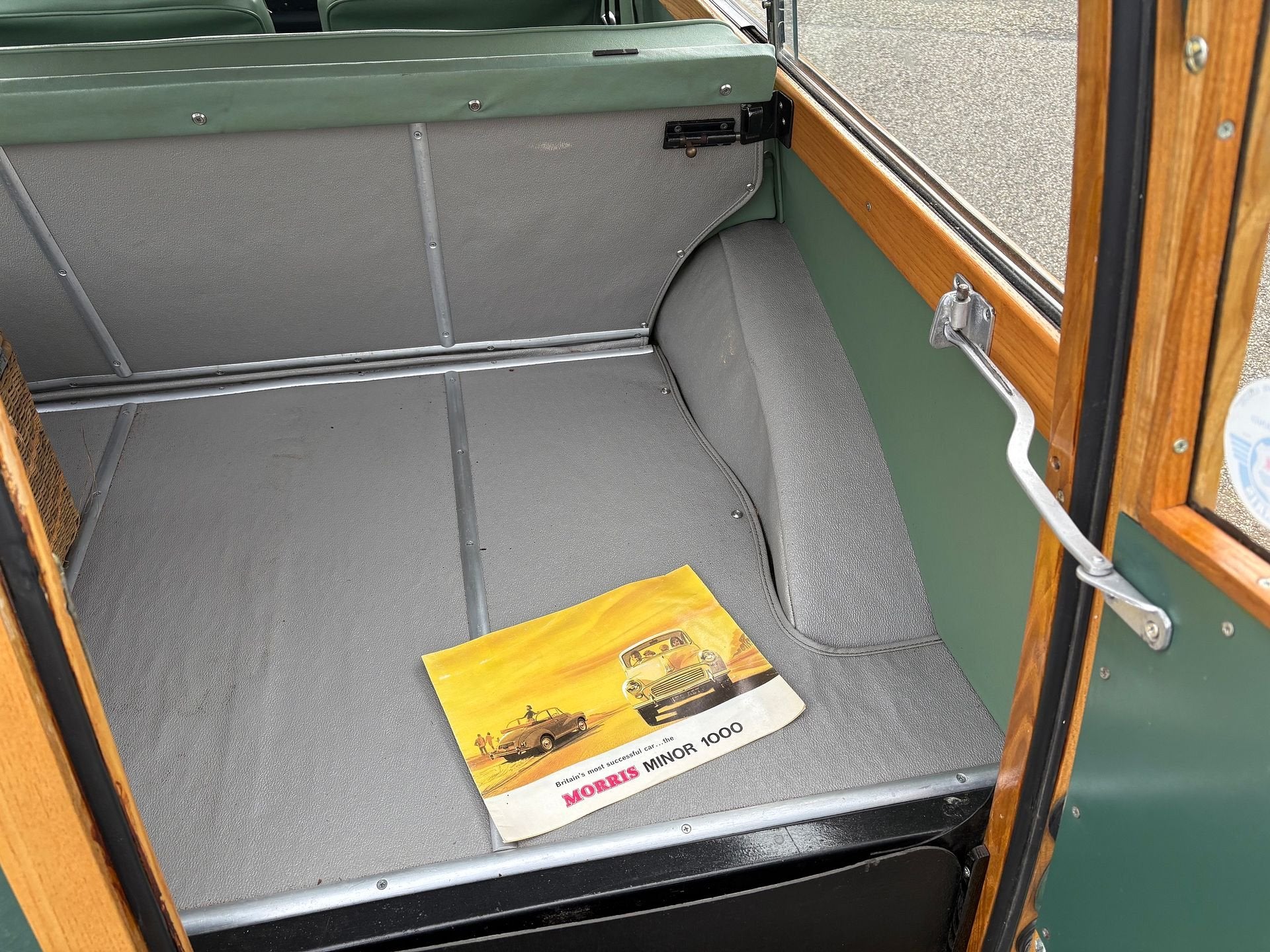 Morris Minor 1000 LHD, foto 12