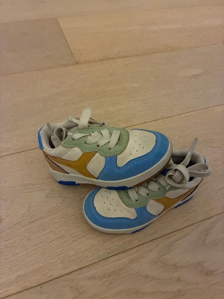 Sneakers Milo&Mila maat 25, Zo goed als nieuw, Ophalen, Milo & Mila, Jongen of Meisje