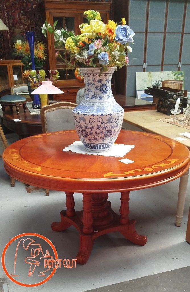 Table ronde de style classique en bois marqueté – Ø 132 cm, Antiquités & Art, Enlèvement