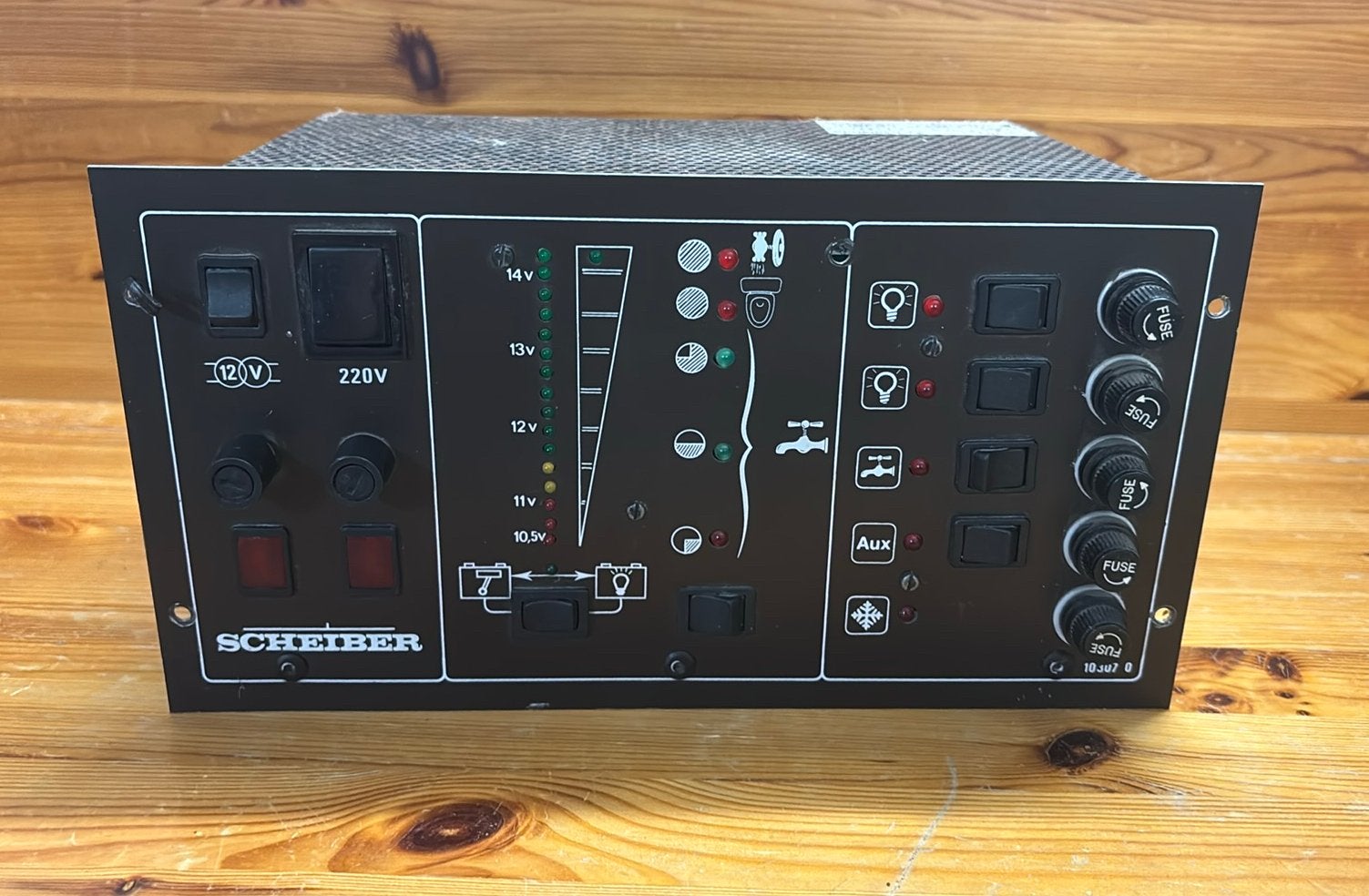 Scheiber Camper Caravan 12V Bedieningspaneel 280VA, Caravans en Kamperen, Ophalen of Verzenden, Gebruikt