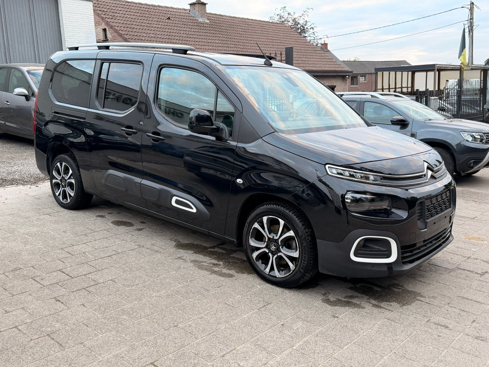 Citroen Berlingo multispace 7pl 1.2i  2019, Bluetooth, Euro 6, 7 zetels, 81 kW
