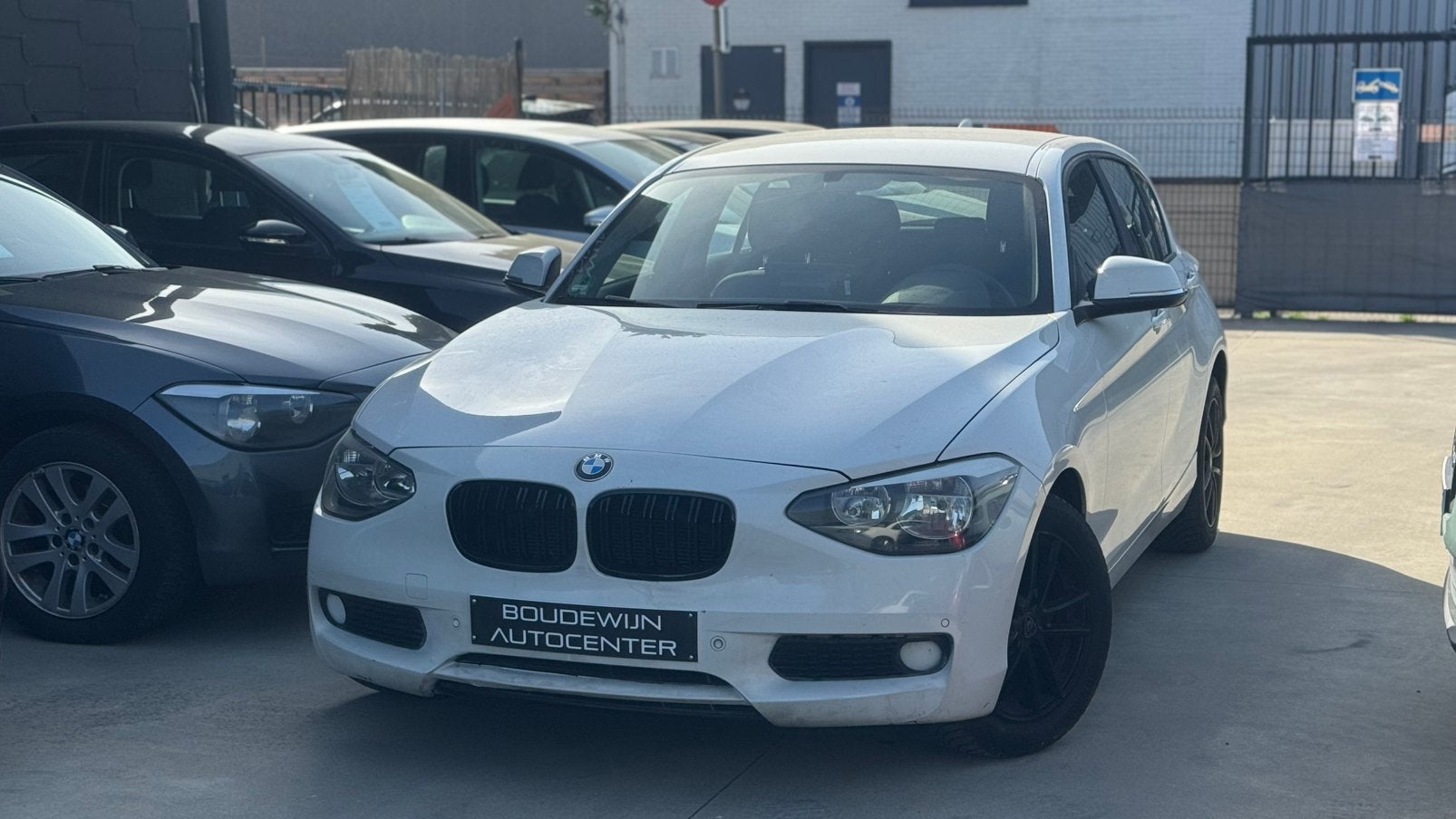 Bmw 1 Serie 116i 1.6Benzine AUTOMAAT 157.xxxkm/Carplay, Autos, Achat, Entreprise, Garantie prolongée, Carnet d'entretien