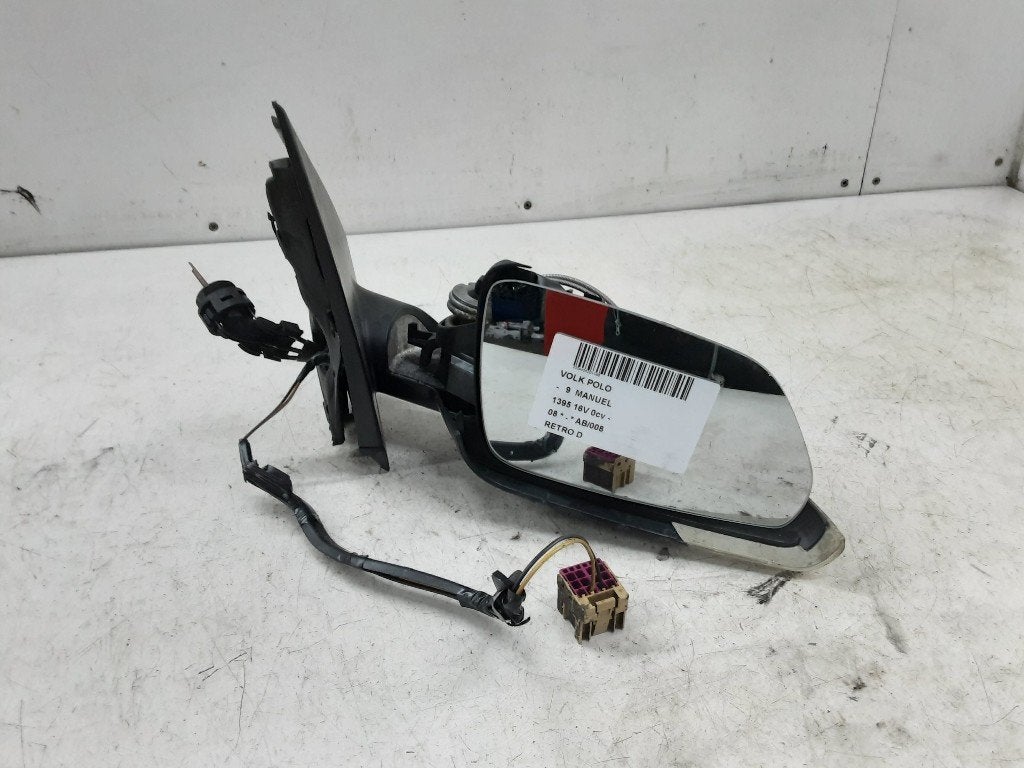 RETROVISEUR EXTERIEUR DROIT Volkswagen Polo IV (9N1 / 2/3), Volkswagen, Mevr. I. Hauben, Utilisé, Rue de l'Espoir 34 34
4030  GRIVEGNÉE, BE