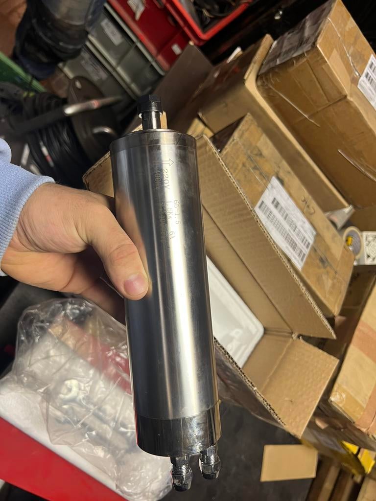 Moteur de fraisage haute vitesse 220V (spindle CNC), Enlèvement, Neuf, Moteur électrique, 1800 tpm ou plus