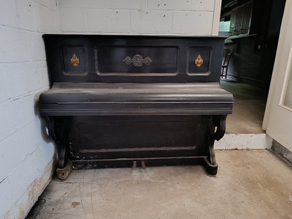 Piano droit ancien DAUBERT (v. 1890), Enlèvement, Utilisé, Piano