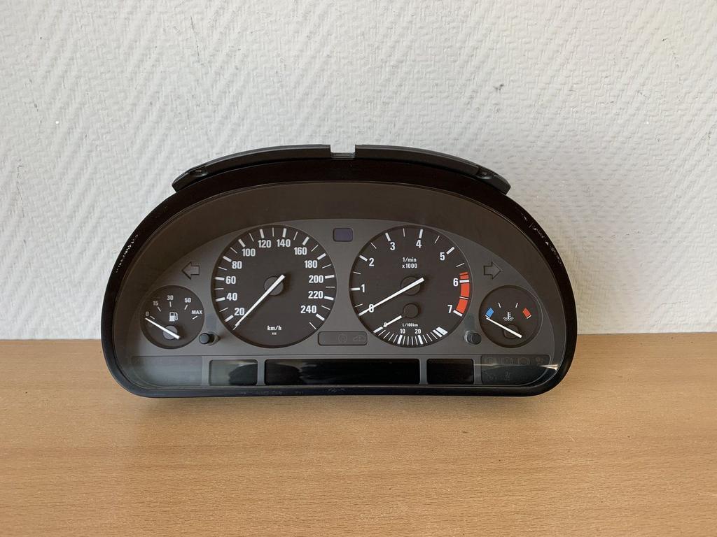 kilometerteller bmw 5 serie E39 535i benzine 8370083 8369051, Auto-onderdelen, Gebruikt, -, -, Ophalen of Verzenden