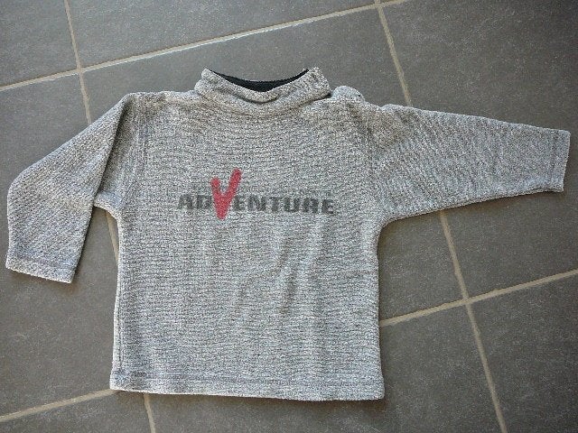 grijze trui Adventure, Enlèvement ou Envoi, Utilisé, Garçon, Pull ou Veste