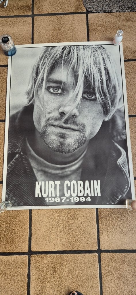 Kurt cobain poster, Enlèvement ou Envoi, Utilisé, Affiche, Œuvre d'art ou Peinture