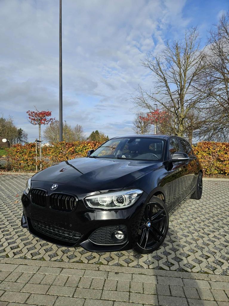 BMW 116d Pack M - Boîte Auto - 2017 - Entretien complet BMW, Autos, Achat, Euro 6, Entretenue par le concessionnaire, Noir