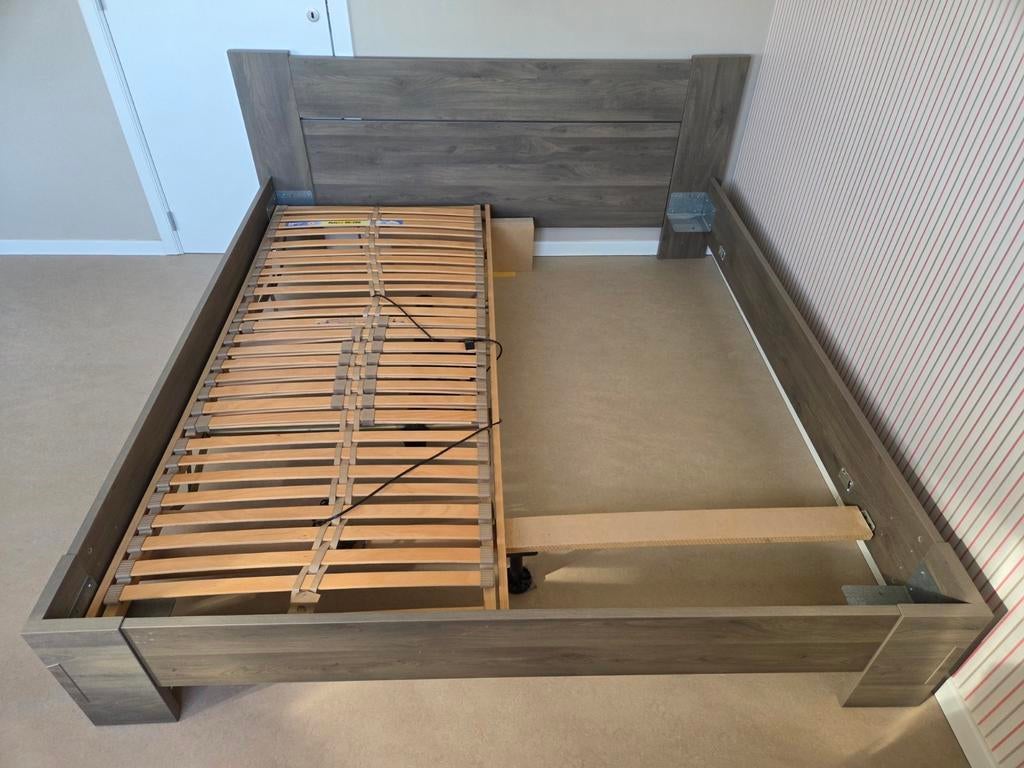 Bedkader, Brun, Enlèvement, Utilisé, 180 cm