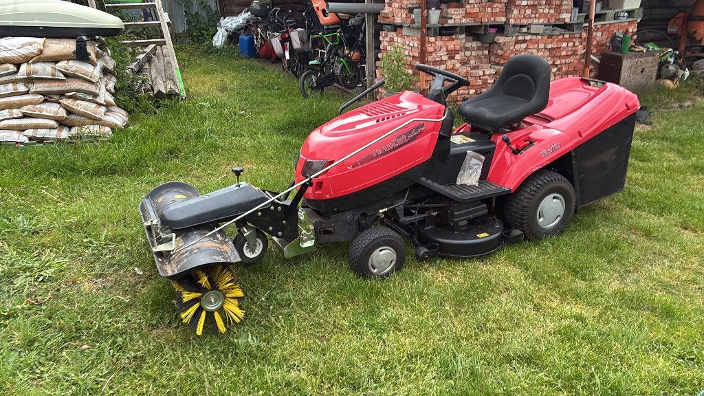 Aanbouw veegmachine Tielburger tk520, Tuin en Terras, Ophalen, Gebruikt, Tielburger Limpar