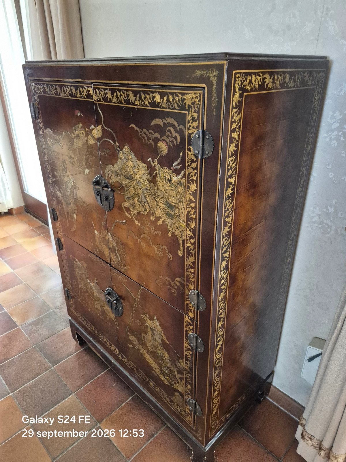 armoire chinoise, Enlèvement ou Envoi