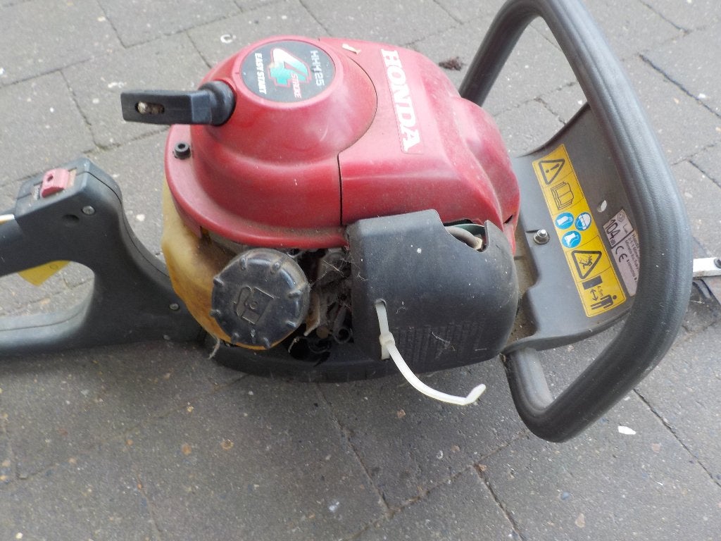Heggenschaar Honda voor opmaak / onderdelen !!!!, Ophalen