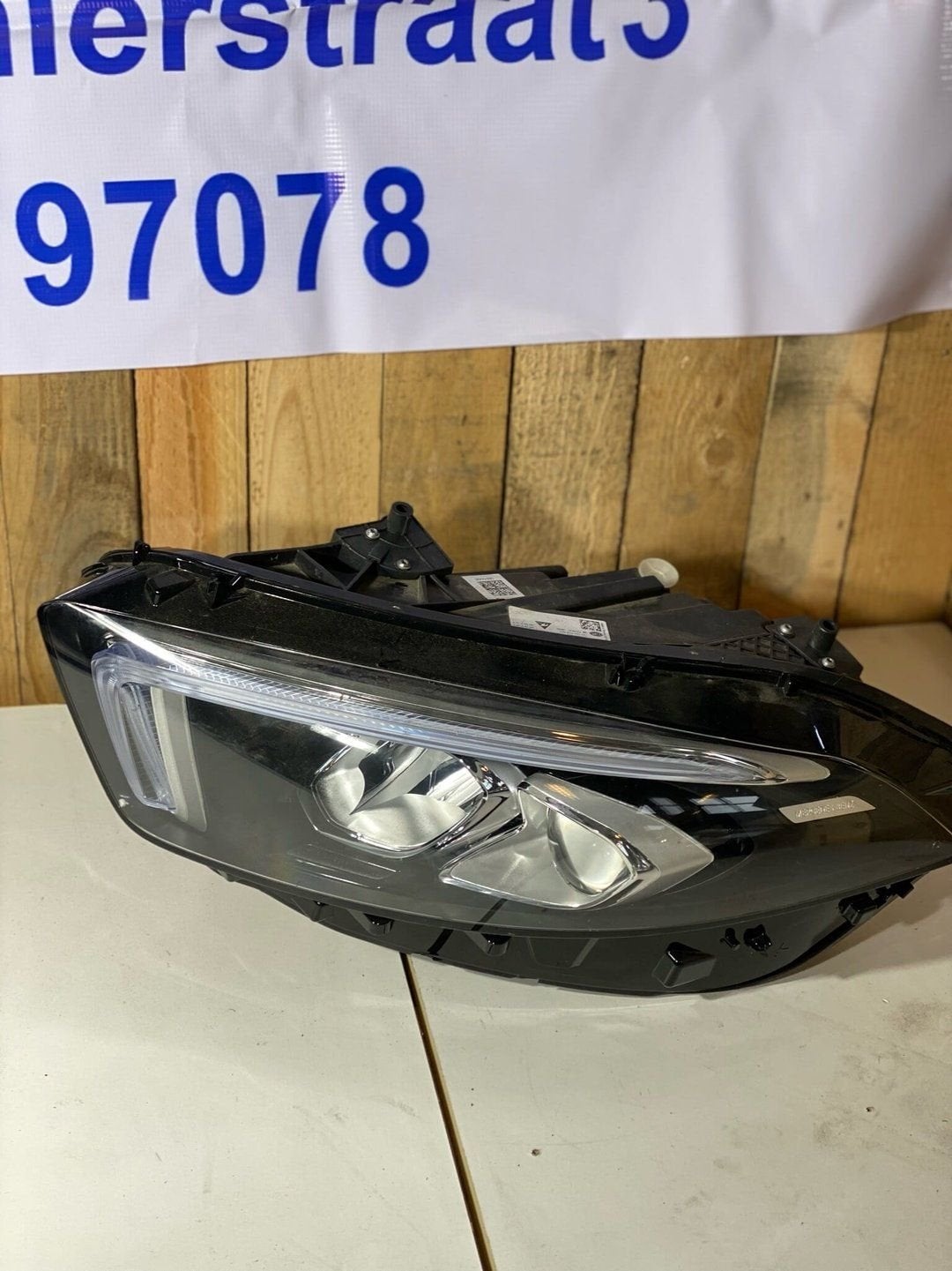 Mercedes A-Klasse W177 koplamp links (A1779064703), Autos : Pièces & Accessoires, Utilisé, -, -, Enlèvement ou Envoi