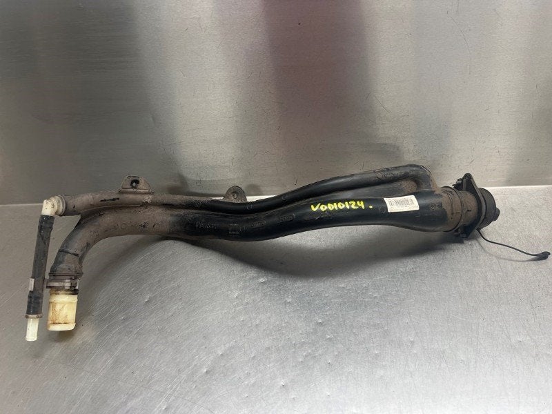 EMBOUT DE REMPLISSAGE Vitara (LY / MY) (|4093102|4093106|), Utilisé, Suzuki