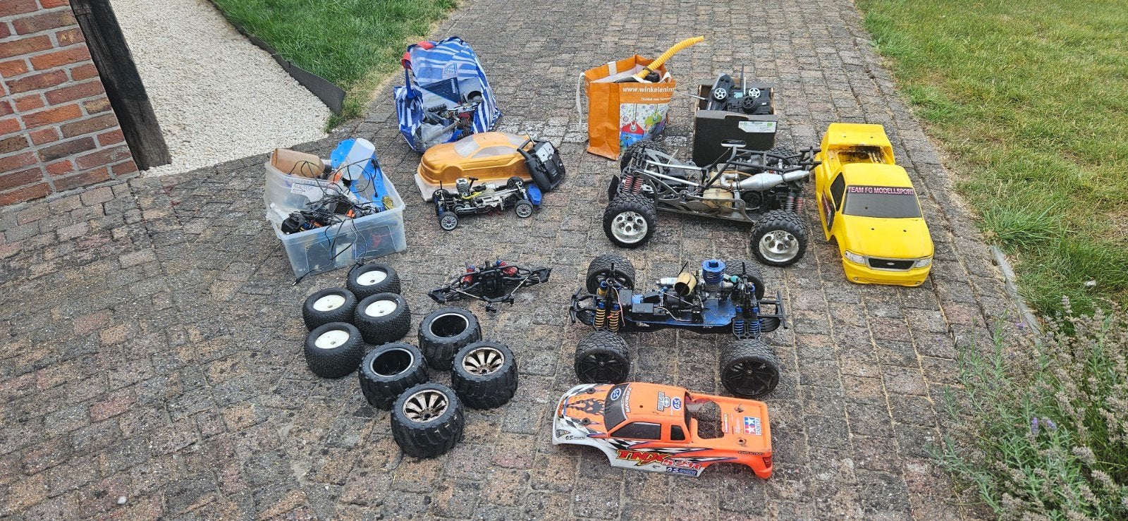 Lot met 3 nitro RC auto's waaronder 1/5 FG Modellsport b, Hobby en Vrije tijd, Ophalen, Gebruikt, Auto, Overige merken