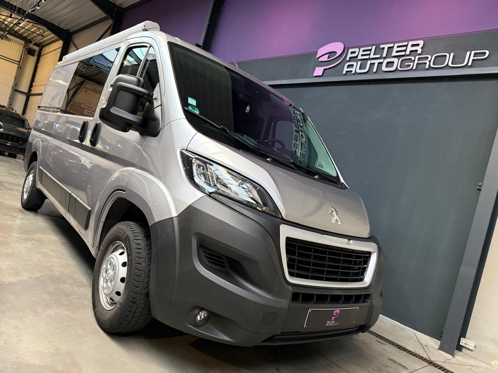 Peugeot Boxer Camper 2.2HDi L2H1 Bj.2021, 0 kg, Argent ou Gris, Achat, 6 portes