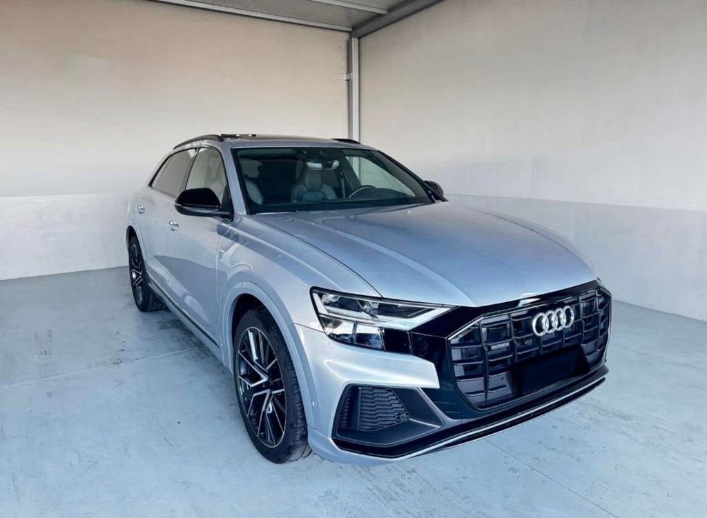 Audi Q8 55TFSI Full optie panodak bouwjaar 2021, Automaat, Q8, 5 zetels, Particulier