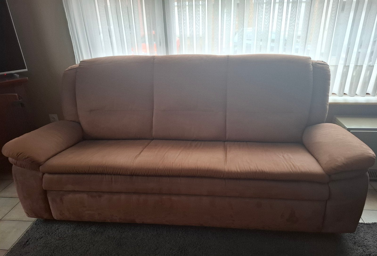 Salon, Enlèvement, Utilisé