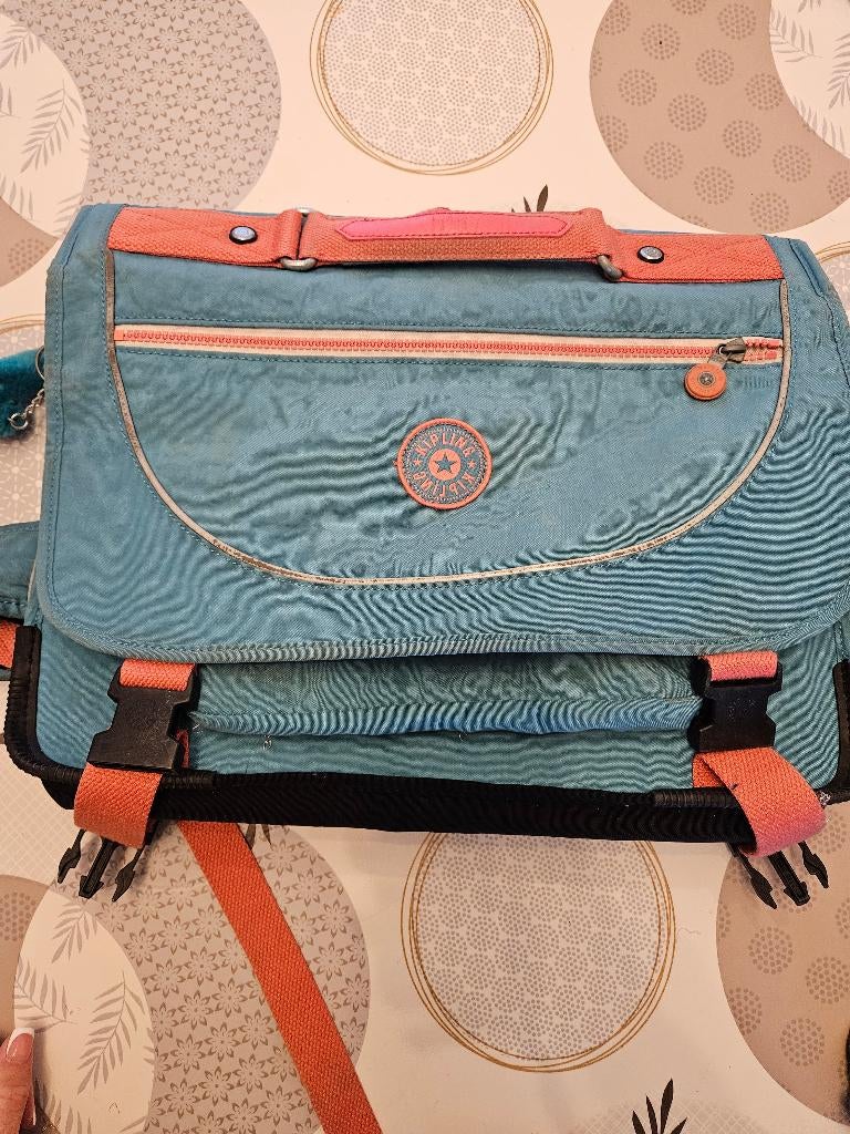 Cartable, Enlèvement ou Envoi, Utilisé