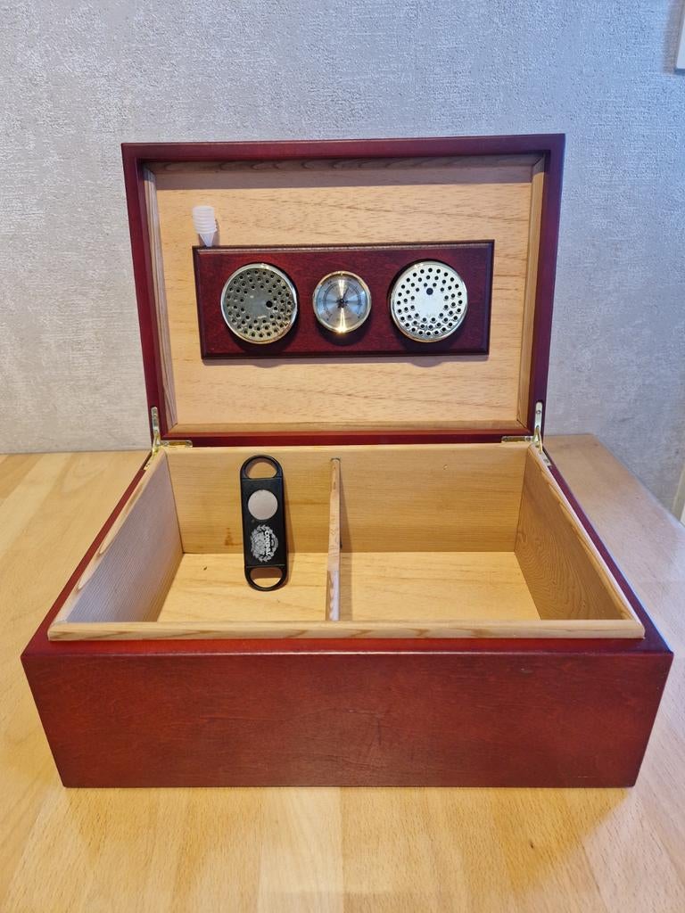Humidor voor sigaren, Ophalen of Verzenden