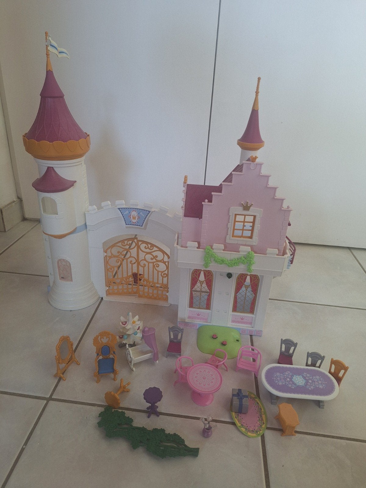 Playmobil prinsessenkasteel met accessoires (onvolledig), Kinderen en Baby's, Speelgoed | Playmobil, Ophalen of Verzenden, Gebruikt