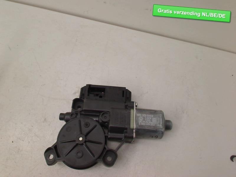 MOTEUR LEVE VITRE ELECTRIQUE ARRIÈRE GAUCHE (6R0959811N), Autos : Pièces & Accessoires, Arrière, Volkswagen, Volkswagen AG, Utilisé
