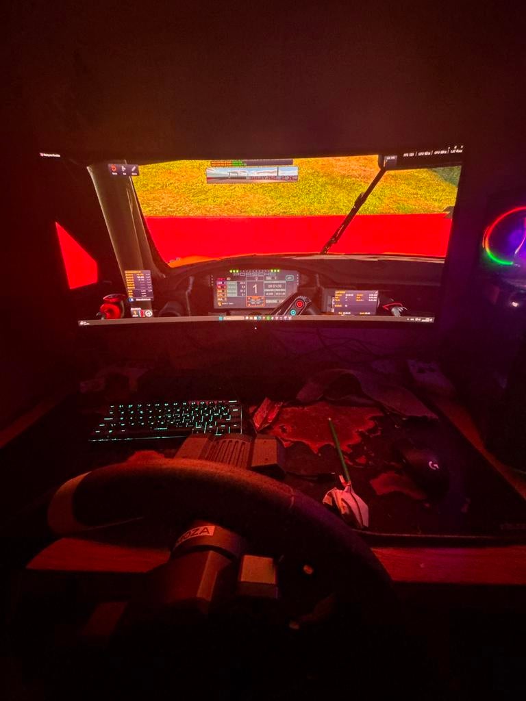 Gaming PC + 34 inch OLED 175hz monitor MSI, Computers en Software, Ophalen, Zo goed als nieuw, Gaming, SSD