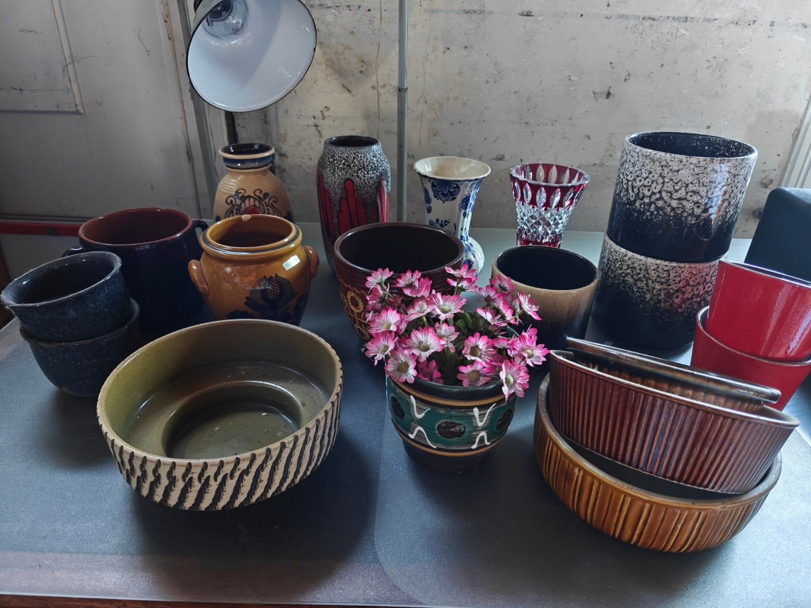 Partij vintage bloempotten, Boch, Delft,..., Tuin en Terras, Ophalen, Gebruikt