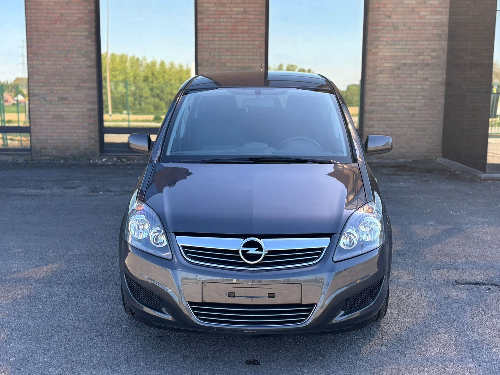 Opel Zafira 1.6 essence 7place lez ok Airco, Auto's, Opel, Euro 5, Monovolume, 7 zetels, 5 deurs
