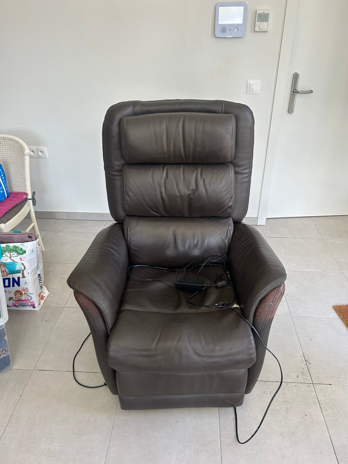 Elektrische relax zetel, Huis en Inrichting, Fauteuils, Ophalen, Gebruikt, 100 tot 125 cm, Leer