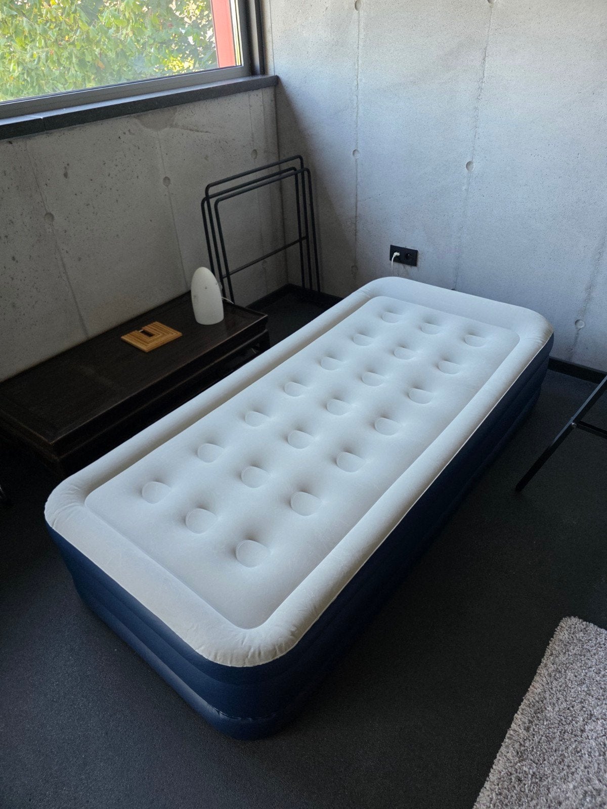 Matelas gonflable avec pompe, Enlèvement, Pompe intégrée, Comme neuf, 1 personne