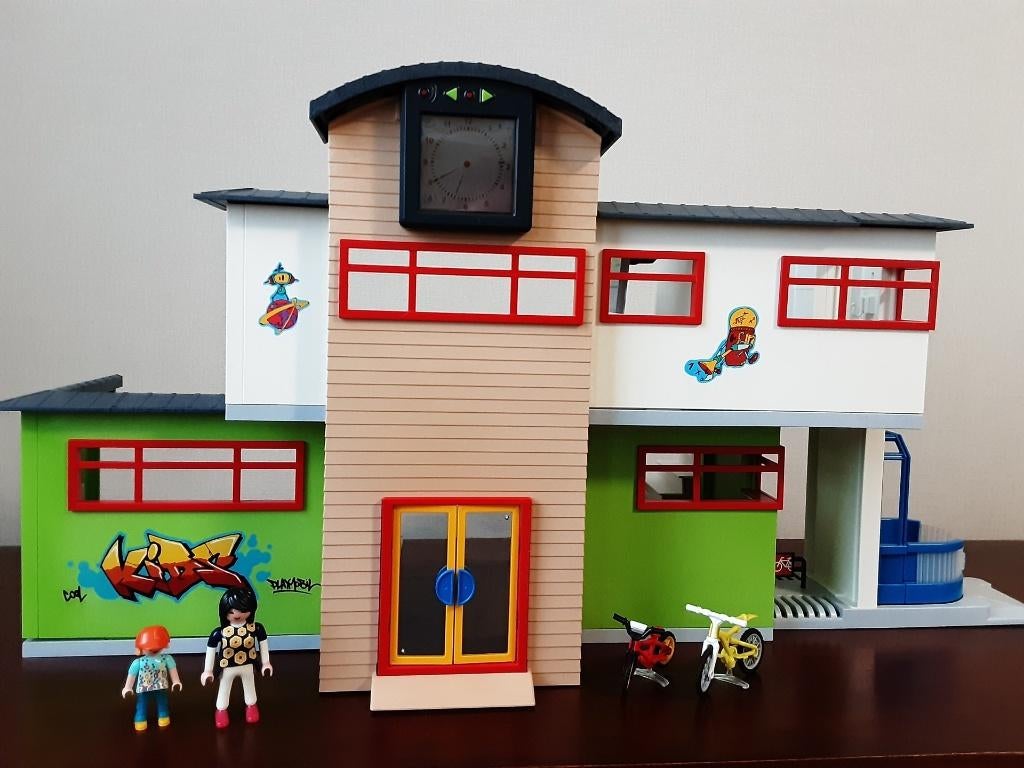 Playmobil moderne school - als nieuw, Kinderen en Baby's, Ophalen of Verzenden, Zo goed als nieuw, Complete set