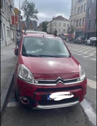 Citroën Berlingo 2014 - 1.6 Essence (Euro 5, Euro 5, Achat, Berlingo, Particulier