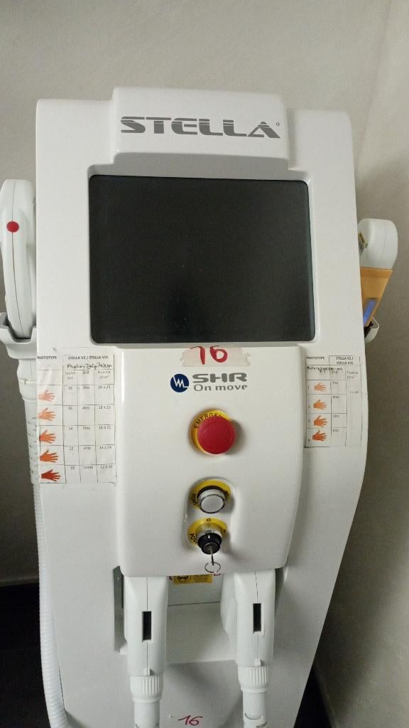 À VENDRE – Machine Lumière Pulsée Stella SHR On Move